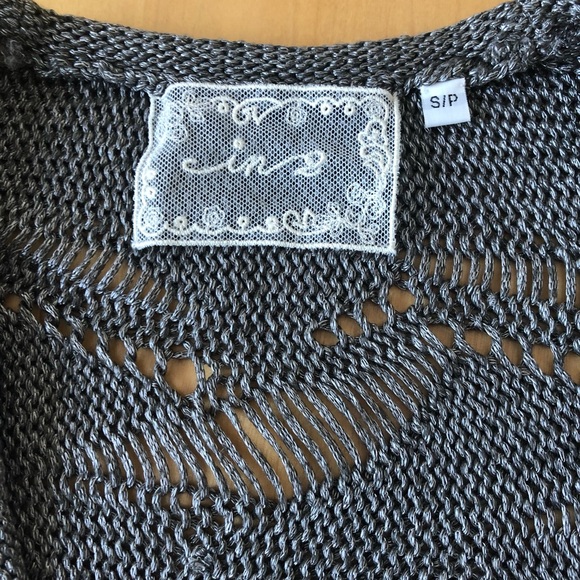 Knit sweater - Picture 4 of 6